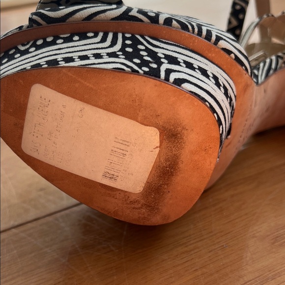 Loeffler Randall Bow Platform Sandals Black White Size 8 Geometric Maximalist - Picture 9 of 10